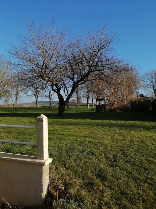 Villa Le Tiluce Les Monts d'Aunay Exterior foto
